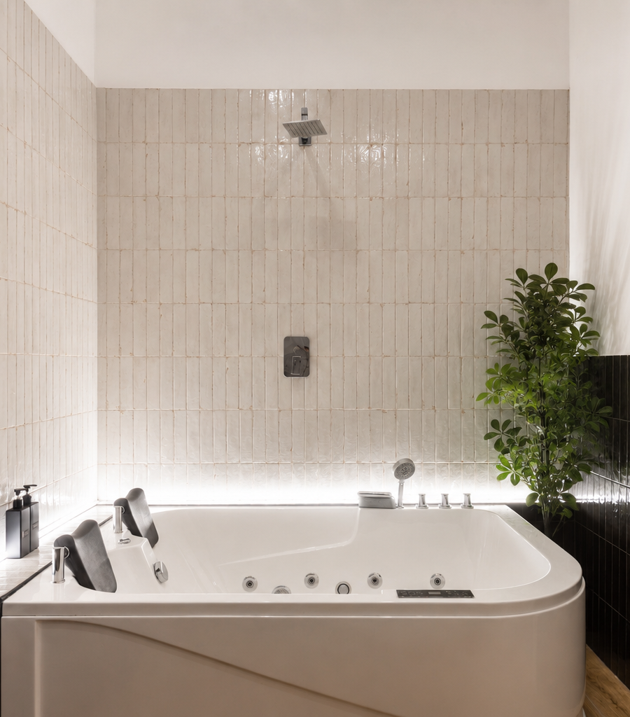 Queen Room with Jacuzzi, photo 4